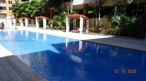 2775 NE 187th Street Aventura FL 33180
