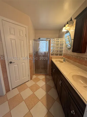 1713 NW 208th Terrace Pembroke Pines FL 33029