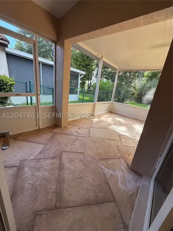 1713 NW 208th Terrace Pembroke Pines FL 33029