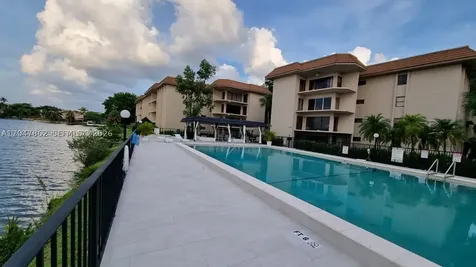 461 Ives Dairy Road Miami FL 33179