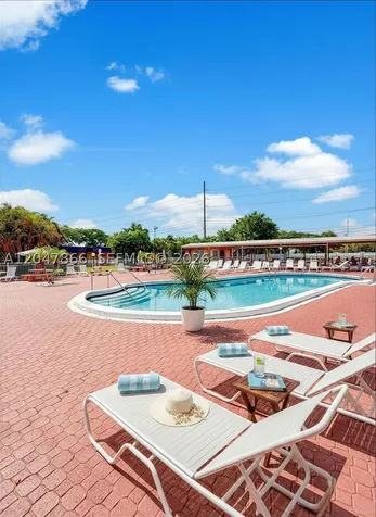 2861 NW 47th Terrace Lauderdale Lakes FL 33313