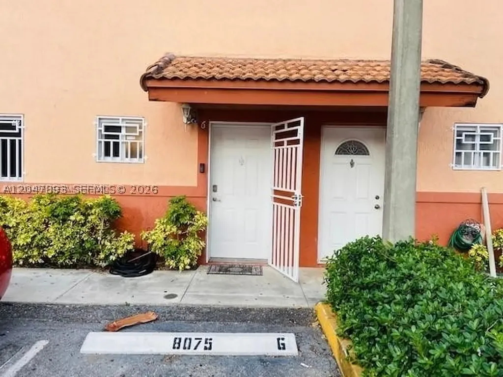 8075 NW 8th Street Miami FL 33126