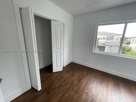 757 85th Street Miami Beach FL 33141