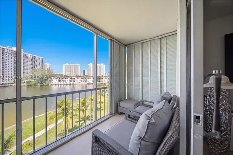 2999 Point East Drive Aventura FL 33160