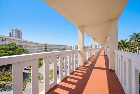 2999 Point East Drive Aventura FL 33160