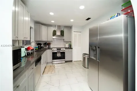 10815 NW 26th Street Sunrise FL 33322