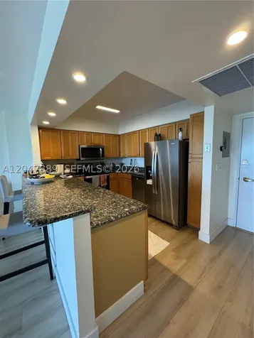 5700 Collins Avenue Miami Beach FL 33140