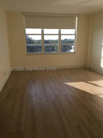 5700 Collins Avenue Miami Beach FL 33140