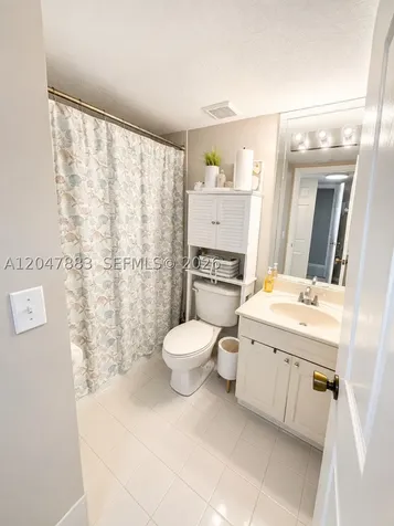 7830 NW 6th Street Pembroke Pines FL 33024