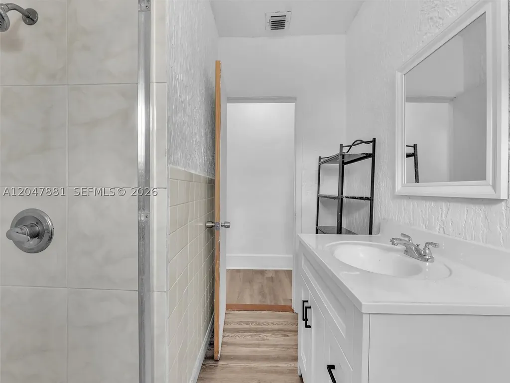 1932 Dewey Street Hollywood FL 33020
