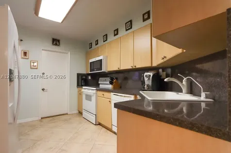 3575 Broken Woods Drive Coral Springs FL 33065