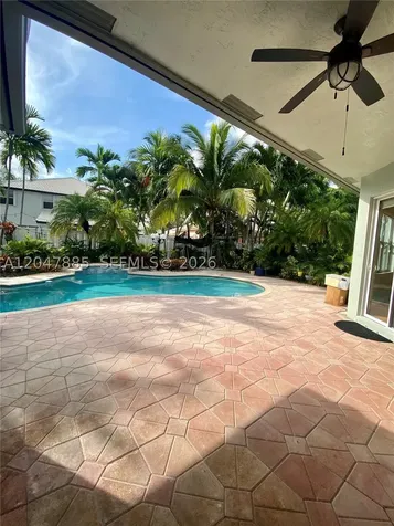 628 SW 168th Terrace Pembroke Pines FL 33027