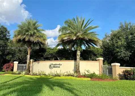 628 SW 168th Terrace Pembroke Pines FL 33027