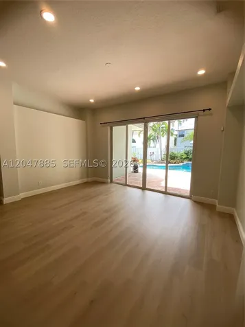 628 SW 168th Terrace Pembroke Pines FL 33027