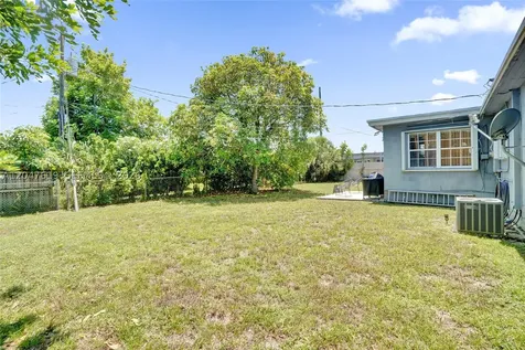 6610 SW 20th Court Miramar FL 33023
