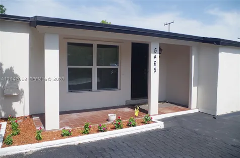 5465 N Andrews Avenue Oakland Park FL 33309