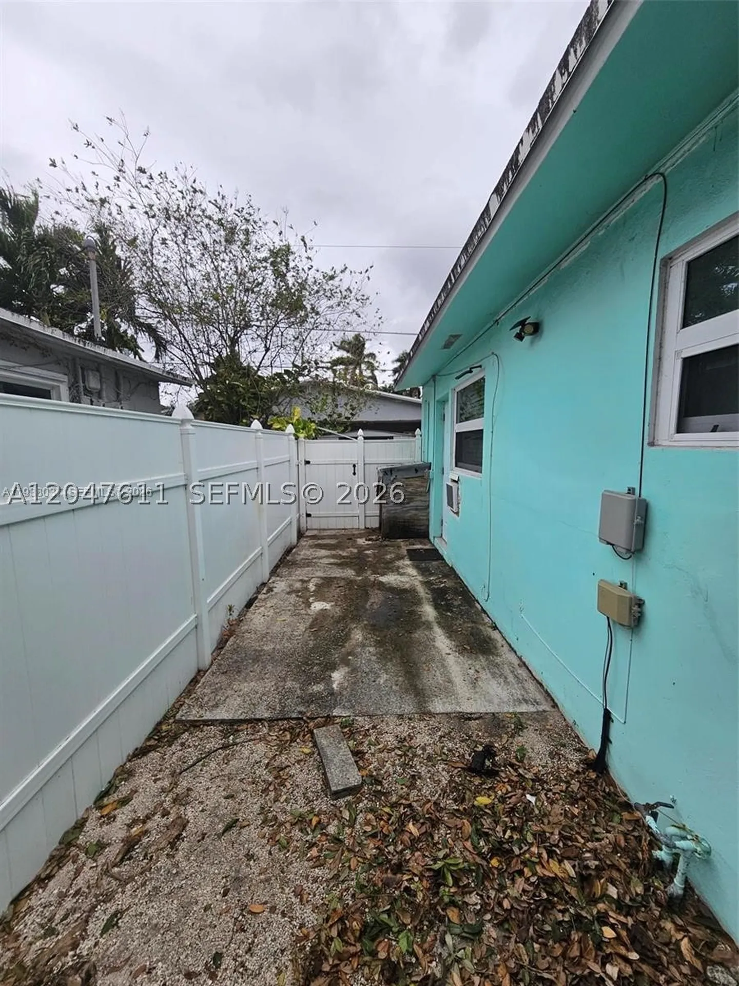 915 SW 16th Street Fort Lauderdale FL 33315