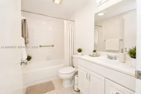 1251 SW 125th Avenue Pembroke Pines FL 33027