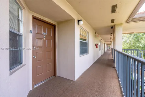 1251 SW 125th Avenue Pembroke Pines FL 33027
