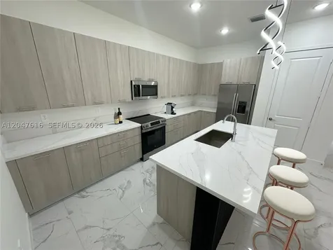 4255 SW 123rd Terrace Davie FL 33330
