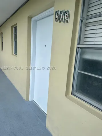 427 Santander Avenue Coral Gables FL 33134