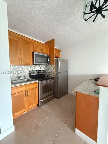 8260 SW 210th Street Cutler Bay FL 33189