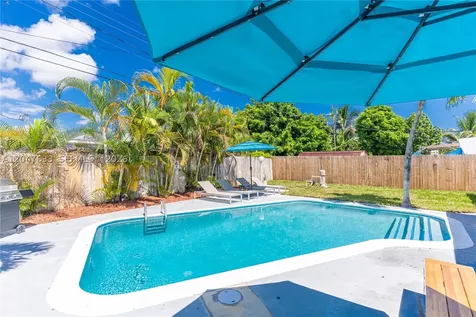 6445 SW 22nd Court Miramar FL 33023
