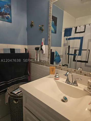 8805 NW 113th Street Hialeah Gardens FL 33018