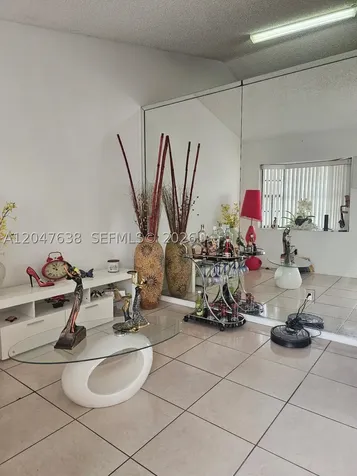 8805 NW 113th Street Hialeah Gardens FL 33018