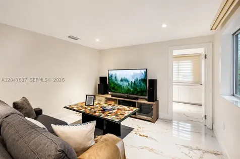 3504 Crystal View Court Miami FL 33133