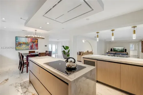 3504 Crystal View Court Miami FL 33133