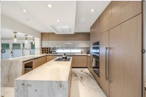 3504 Crystal View Court Miami FL 33133