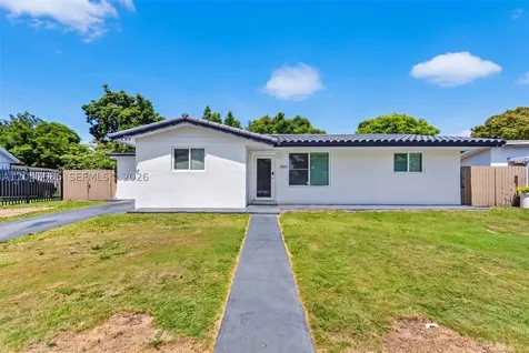 17841 SW 112th Place Miami FL 33157