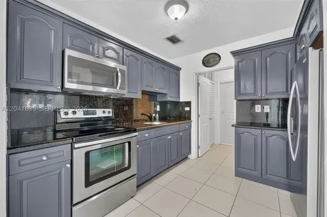 17841 SW 112th Place Miami FL 33157