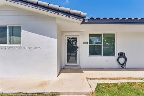17841 SW 112th Place Miami FL 33157