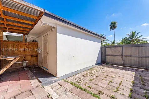 17841 SW 112th Place Miami FL 33157