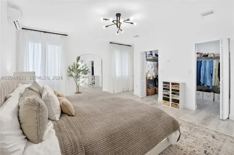 17901 SW 152nd Avenue Miami FL 33187