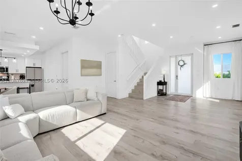 17901 SW 152nd Avenue Miami FL 33187
