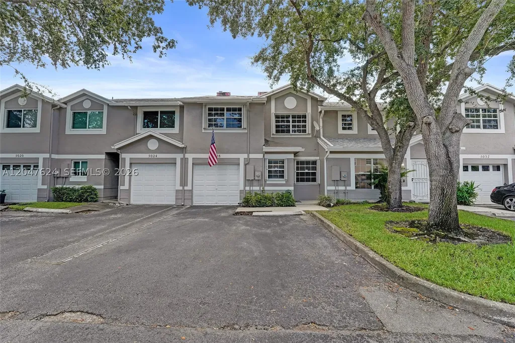 5028 SW 121st Avenue Cooper City FL 33330
