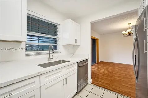5028 SW 121st Avenue Cooper City FL 33330