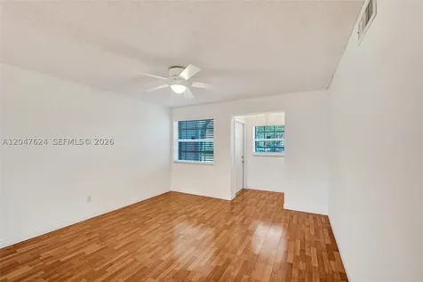 5028 SW 121st Avenue Cooper City FL 33330