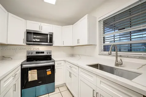 5028 SW 121st Avenue Cooper City FL 33330