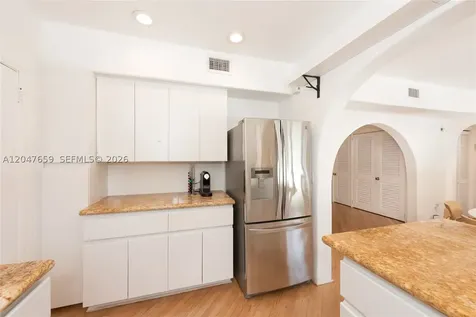 9940 Collins Avenue Bal Harbour FL 33154