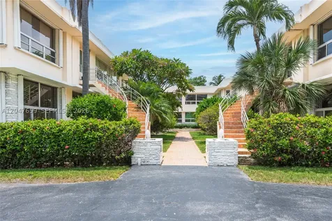 9940 Collins Avenue Bal Harbour FL 33154