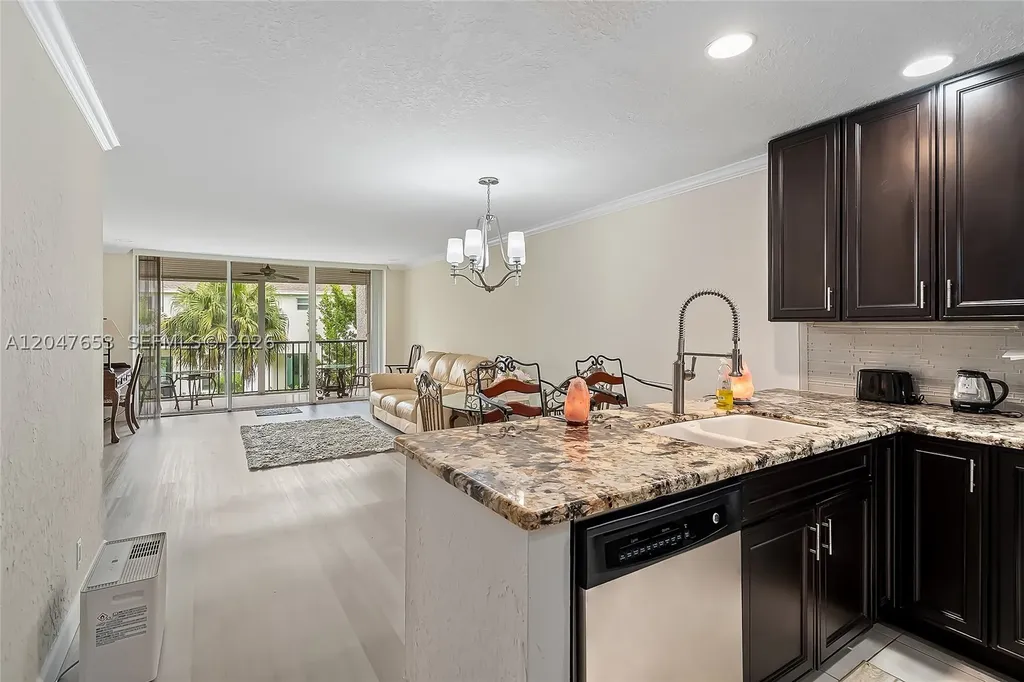 4345 Trevi Court Lake Worth FL 33467