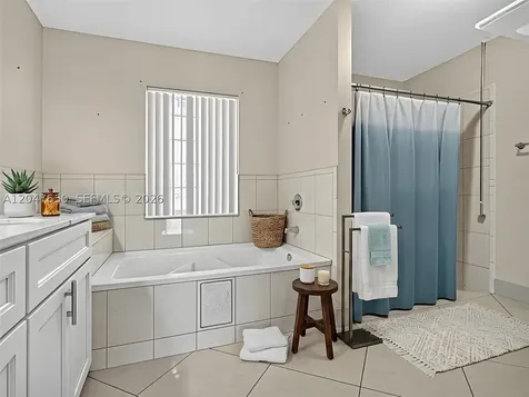 16203 NW 8th Drive Pembroke Pines FL 33028