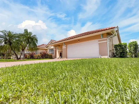 16203 NW 8th Drive Pembroke Pines FL 33028