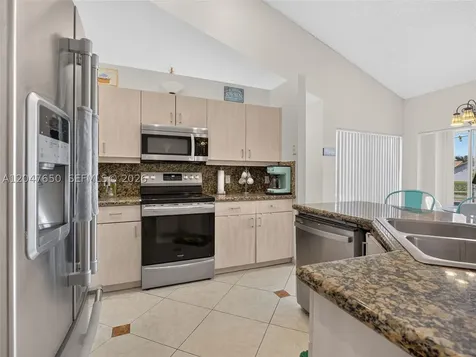 16203 NW 8th Drive Pembroke Pines FL 33028