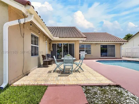 16203 NW 8th Drive Pembroke Pines FL 33028