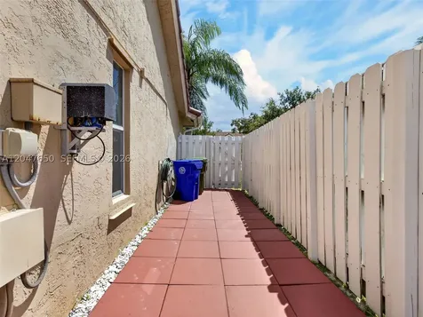16203 NW 8th Drive Pembroke Pines FL 33028